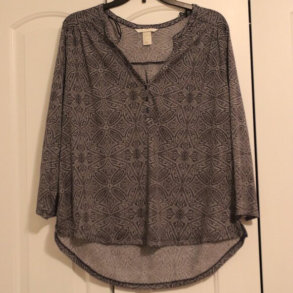 H&M V-neck blouse black and white size Large - Picture 1 of 15